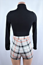 Load image into Gallery viewer, Plaid skort
