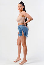 Load image into Gallery viewer, Side slid denim shorts
