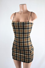 Load image into Gallery viewer, Plaid cargo dress
