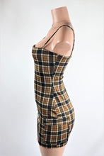 Load image into Gallery viewer, Plaid cargo dress
