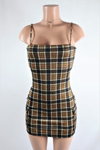 Load image into Gallery viewer, Plaid cargo dress
